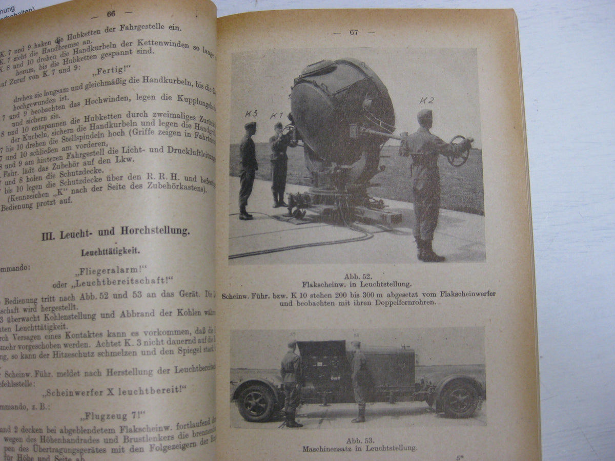 Originalausgabe Heft / Buch Flakscheinwerferkanonier
