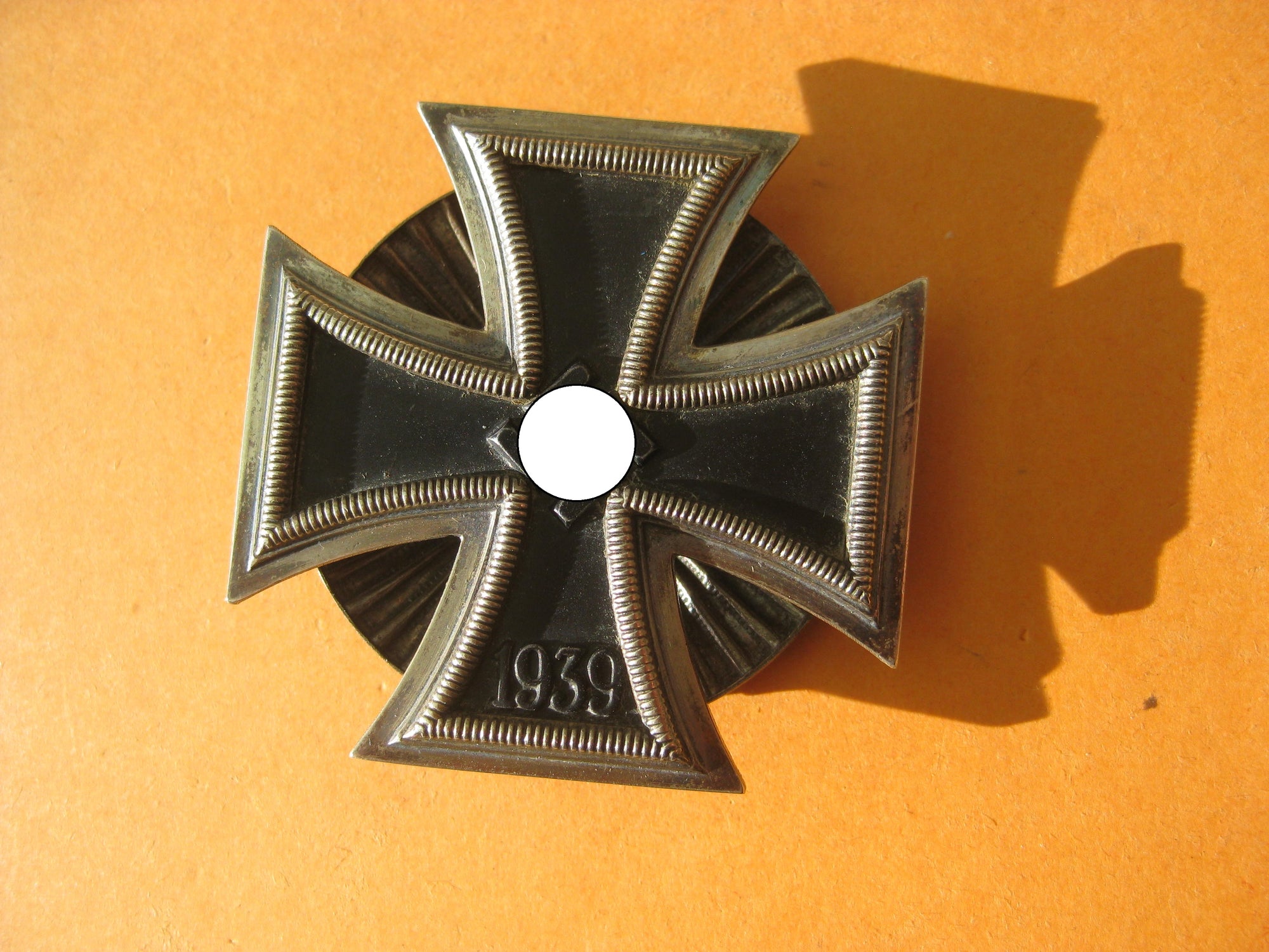 Eisernes Kreuz 1.Klasse 1939 (EK1/39) mit Schraubscheibe Hersteller: Wilhelm Deumer / Lüdenscheid