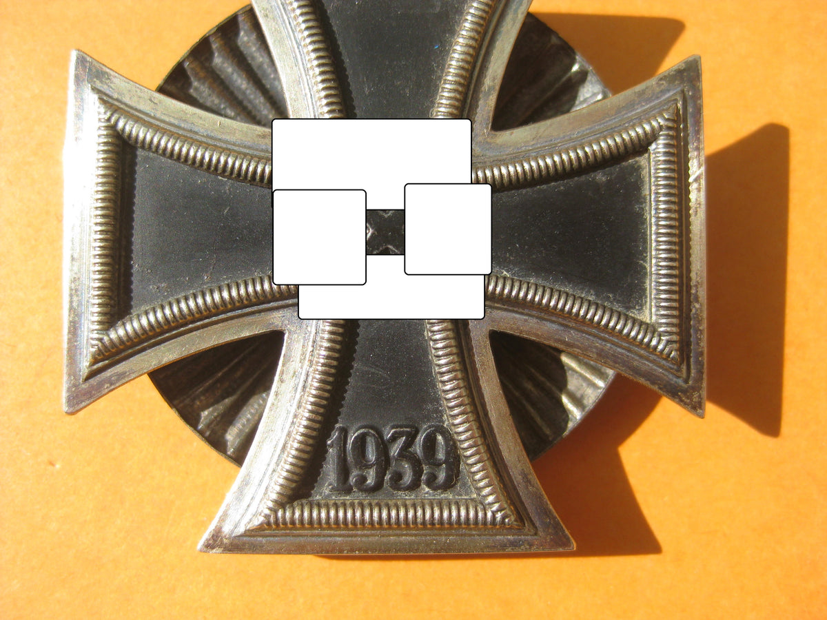 Eisernes Kreuz 1.Klasse 1939 (EK1/39) mit Schraubscheibe Hersteller: Wilhelm Deumer / Lüdenscheid