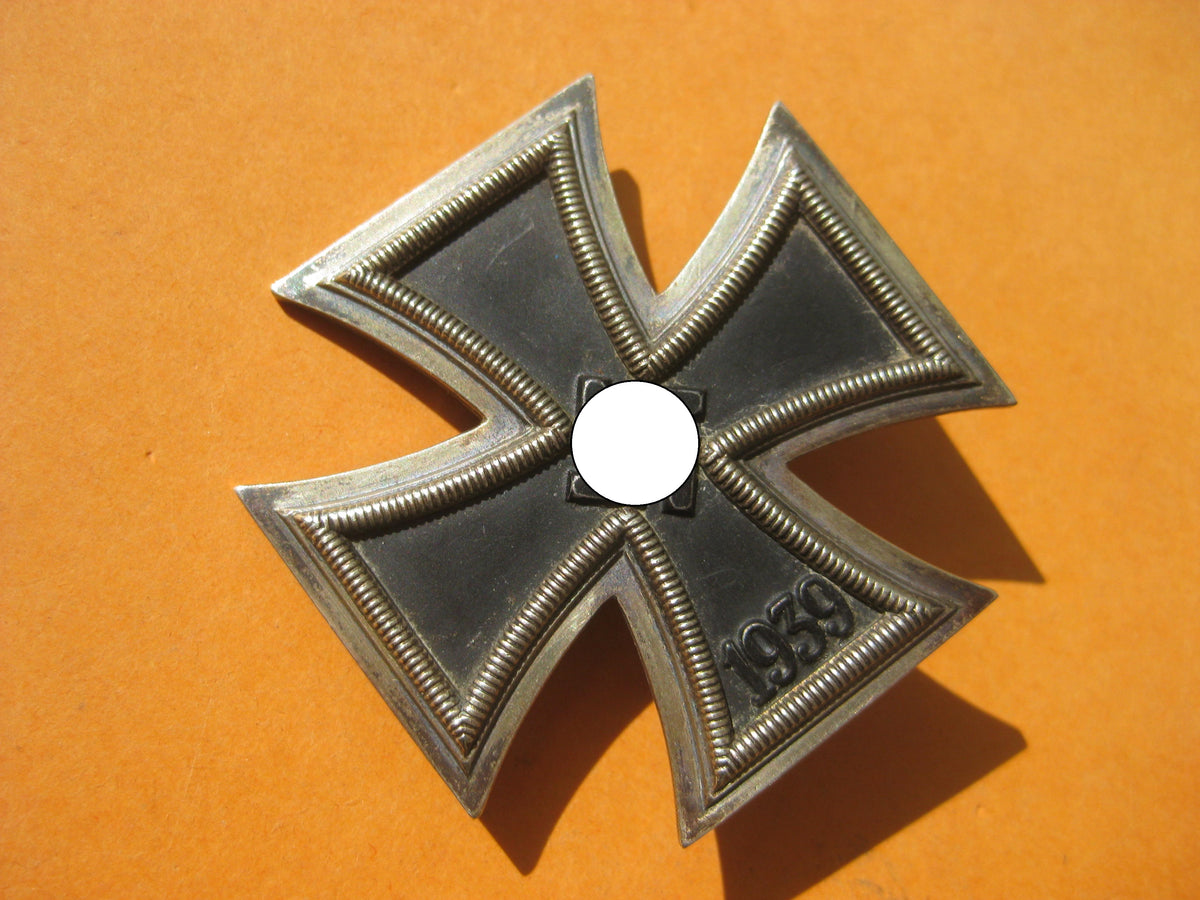 Eisernes Kreuz 1.Klasse 1939 (EK1/39) mit Schraubscheibe Hersteller: Wilhelm Deumer / Lüdenscheid