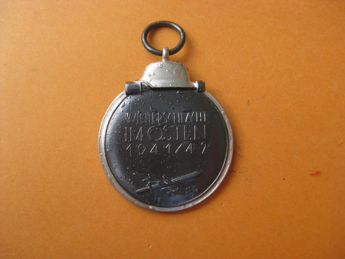 Ostmedaille 1941/42 Hersteller "65" Mint Condition