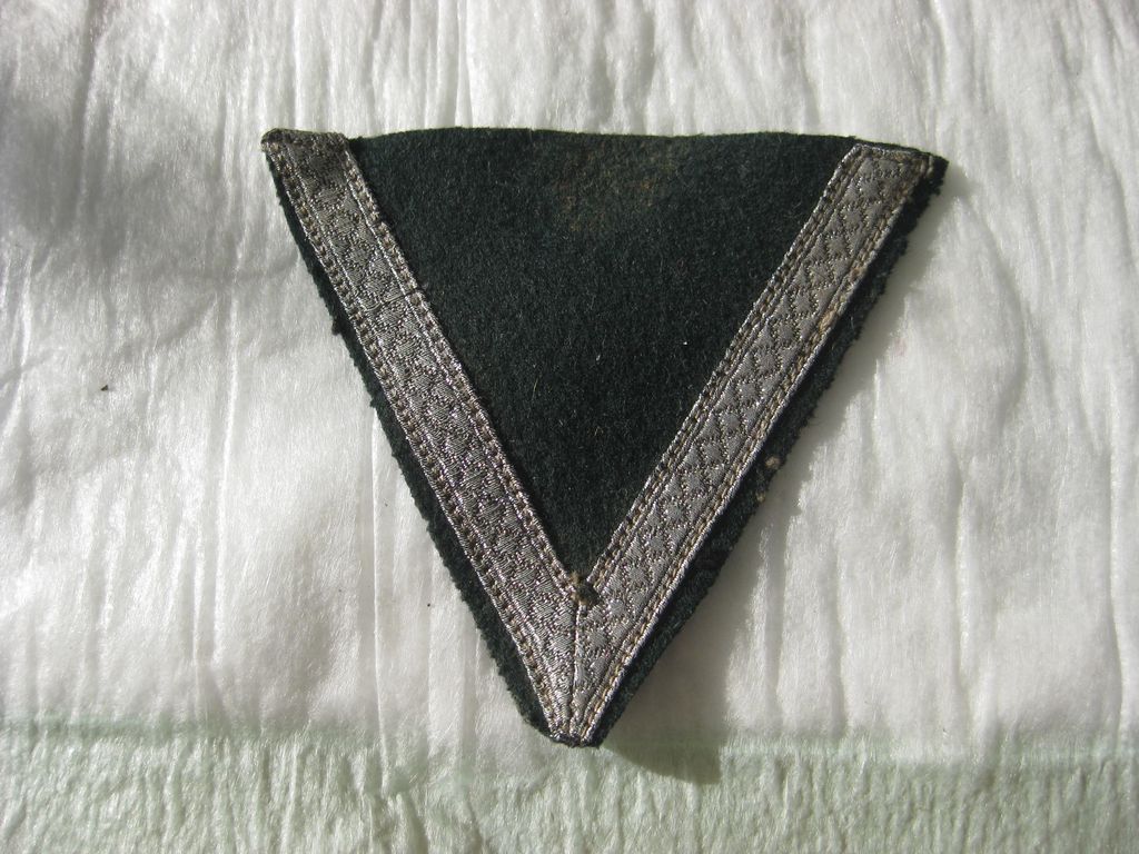 Ärmelabzeichen Ärmelwinkel Gefreiter Wehrmacht Heer Effekten Gefreitenwinkel