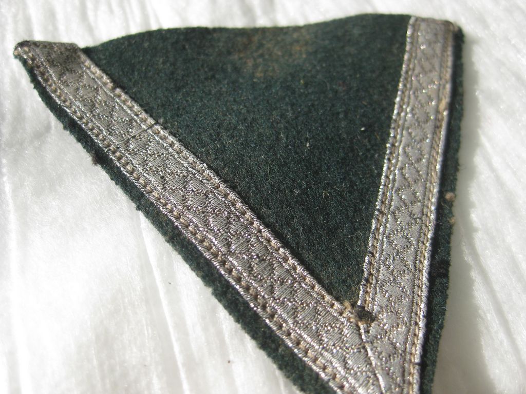 Ärmelabzeichen Ärmelwinkel Gefreiter Wehrmacht Heer Effekten Gefreitenwinkel