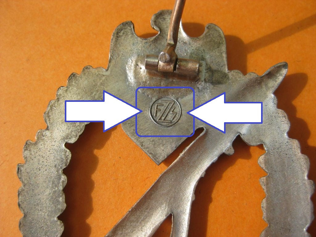 Infanterie Sturmabzeichen in Silber (ISA) Hersteller: Zimmermann in Stuttgart)