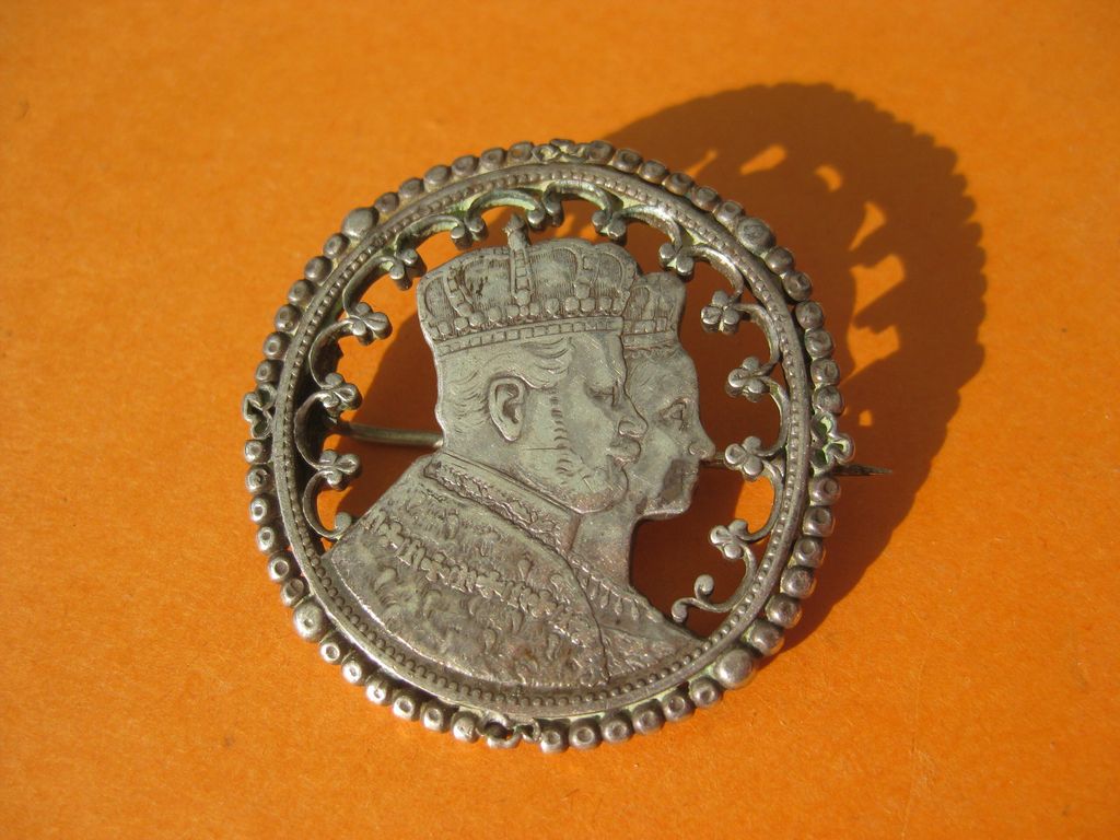 Medaille Steckabzeichen Preußen Kaiser Wilhelm & Kaiserin Kaiser von Deutschland SILBER