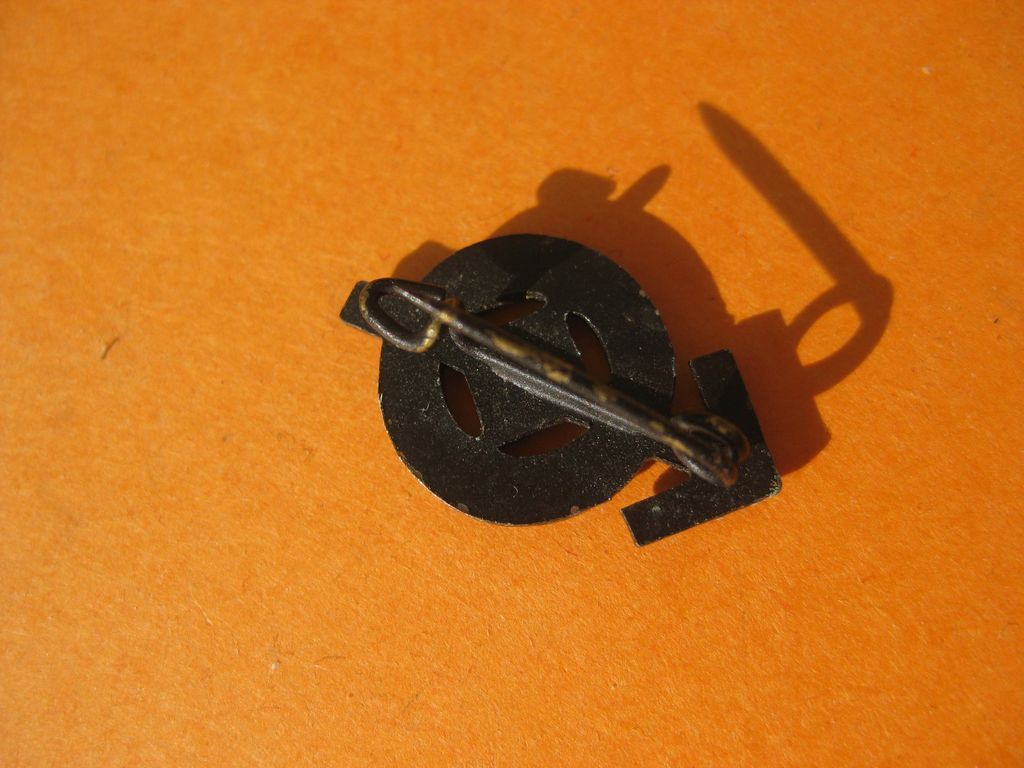 Hitlerjugend HJ Leistungsabzeichen in Eisen / Schwarz MINIATUR
