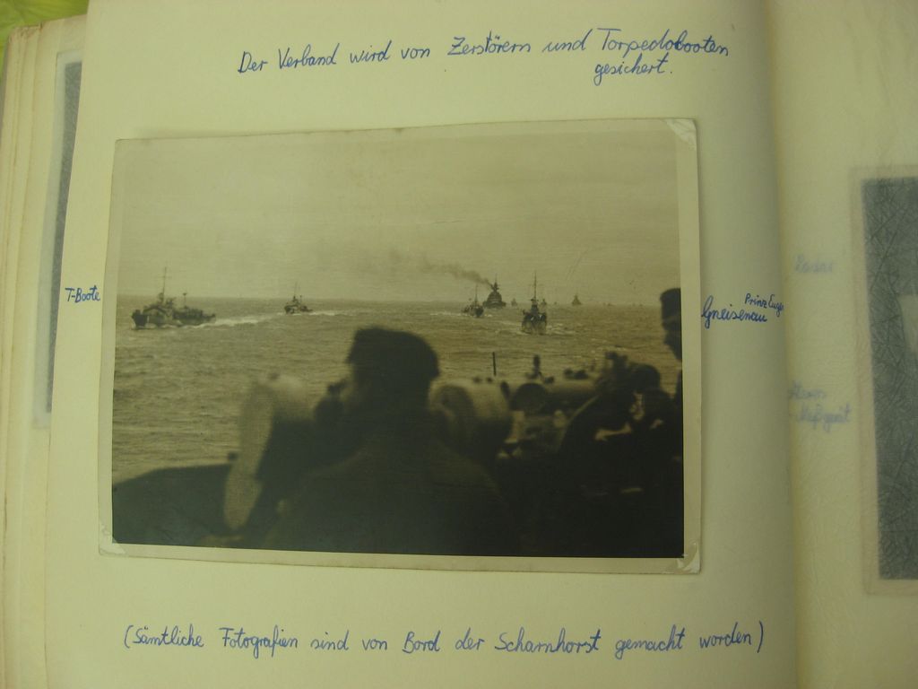 Fotoalbum Wehrmacht Schlachtschiff SCHARNHORST KANALDURCHBRUCH Operation Cerberus Februar 1942 (!!)Kriegsmarine Verleihungsurkunde Eisernes Kreuz 1939