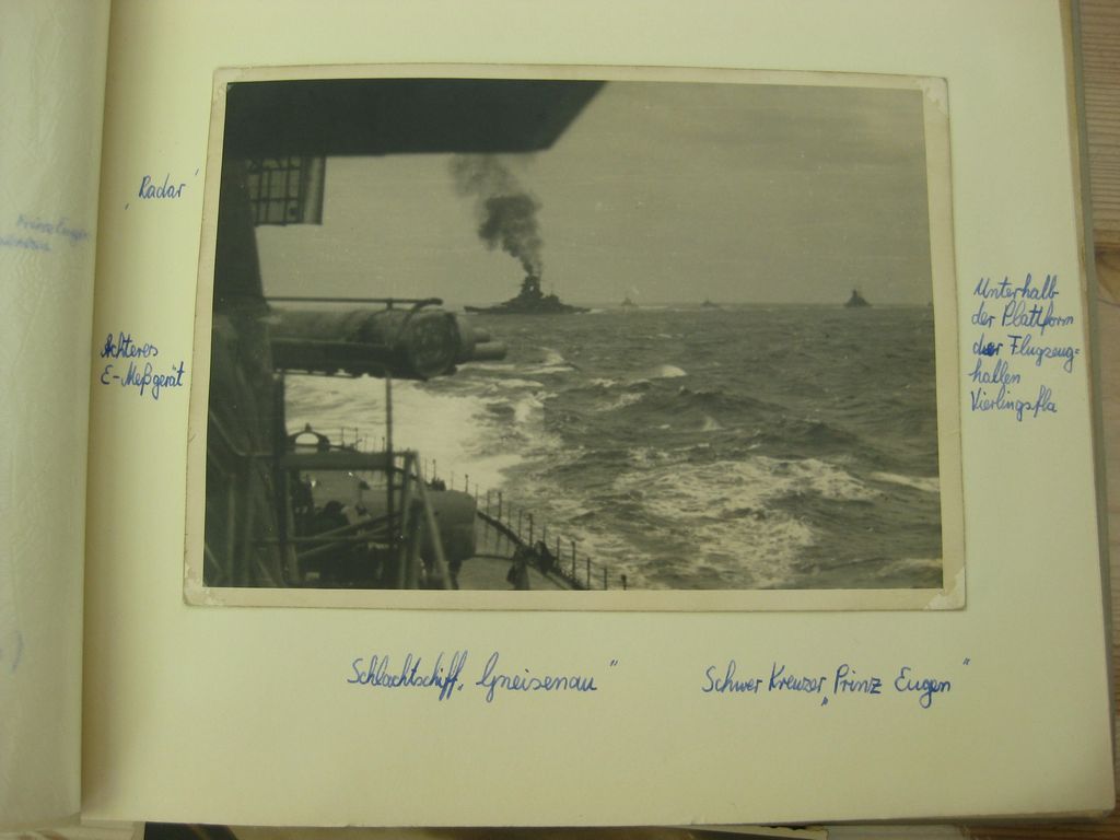 Fotoalbum Wehrmacht Schlachtschiff SCHARNHORST KANALDURCHBRUCH Operation Cerberus Februar 1942 (!!)Kriegsmarine Verleihungsurkunde Eisernes Kreuz 1939