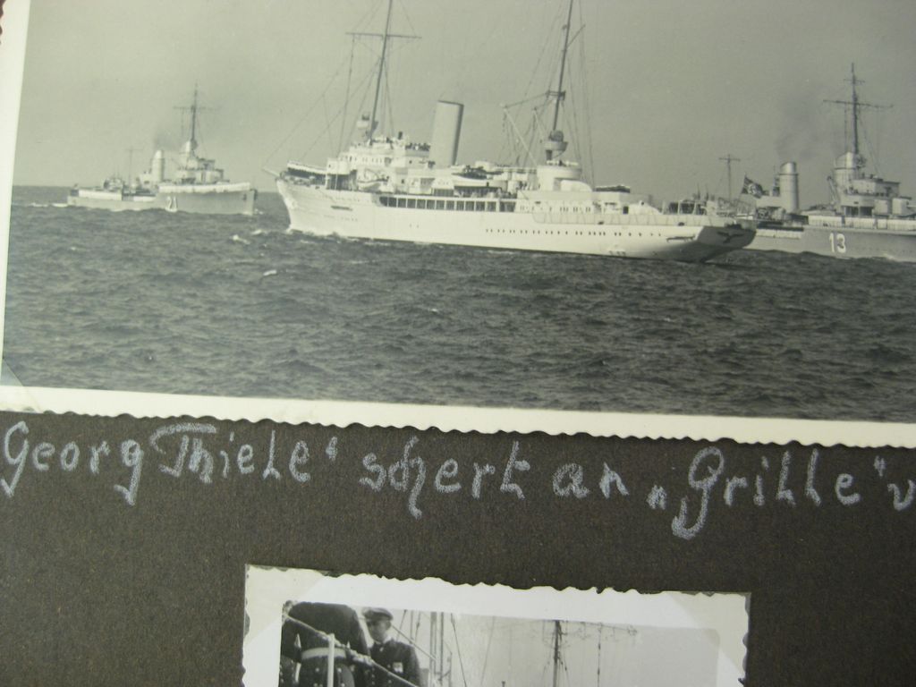 Fotoalbum Zerstörer GEORG THIELE , Matrose ist später auf Schlachtschiff Bismarck gefallen / Seetod (!!) Kriegsmarine Wehrmacht 3.Reich Seefahrt