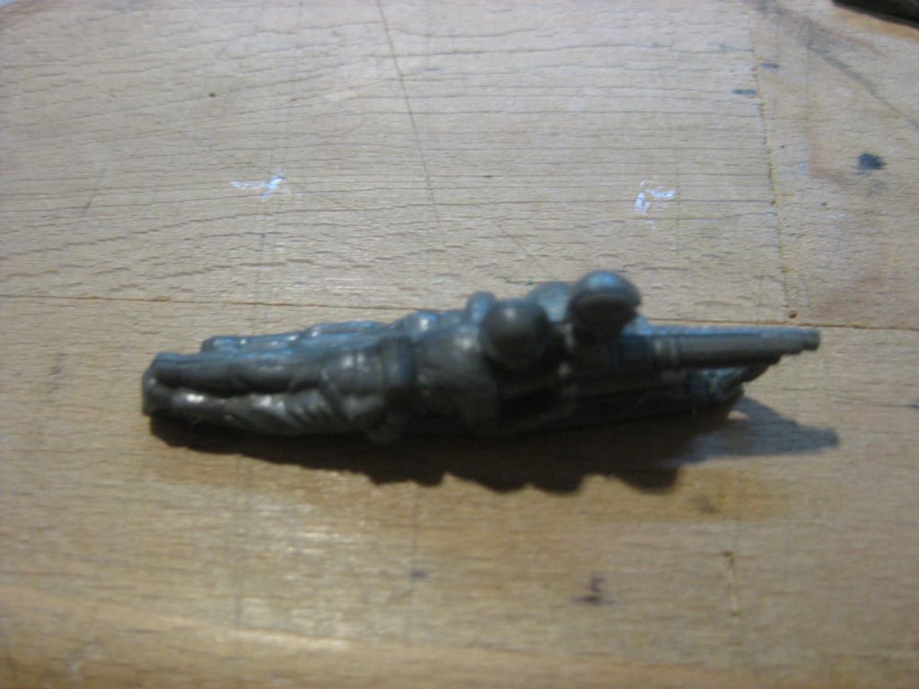 Winterhilfswerk (WHW) Abzeichen Infanterie Heer Wehrmacht MG Maschinengewehr MG42 oder MG34 Spielzeug