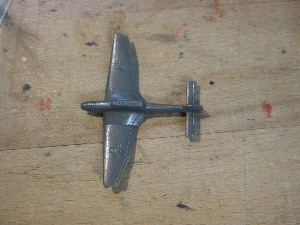 Winterhilfswerk (WHW) Abzeichen Wehrmacht Luftwaffe Flieger Kampfflugzeug Bomber  Stuka Ju87 Junkers Sturzkampfbomber