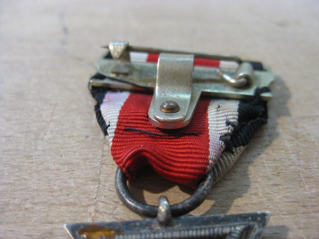 Eisernes Kreuz 2.Klasse 1939 (EK2/39) Verleihung an ausländischen Soldaten, der in oder mit der deutschen Wehrmacht diente und kämpfte !!!!