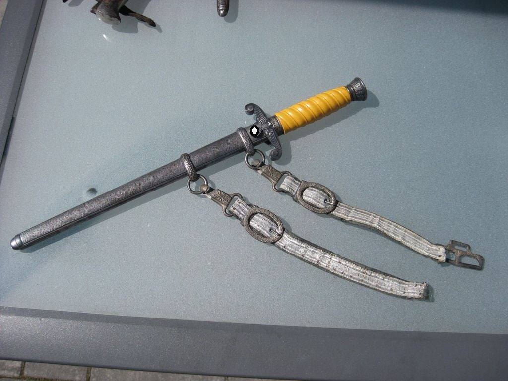 Offiziersdolch Dolch für Offiziere Heeresdolch Hersteller: Lüneschloss in Solingen Wehrmacht