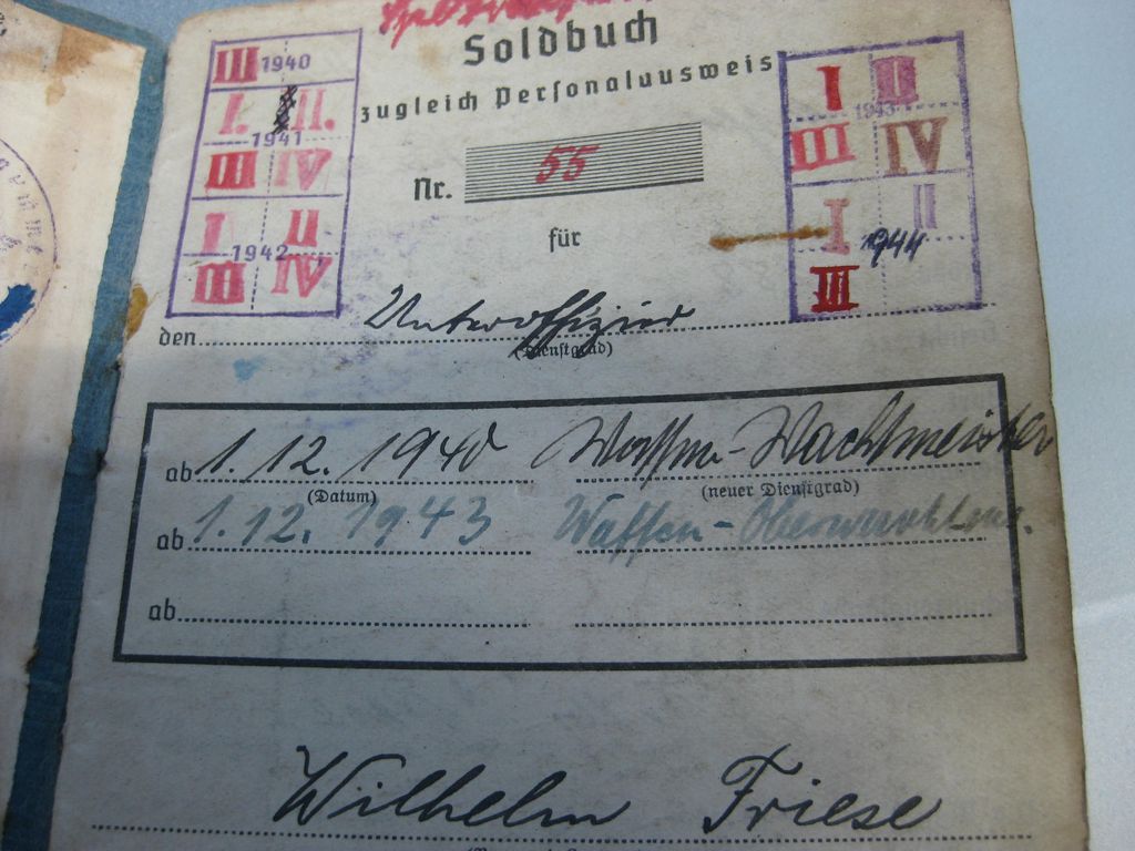 Soldbuch Wehrpaß Wehrmacht Luftwaffe Kriegsverdienstkreuz 1.Klasse mit Schwertern Flaktruppe