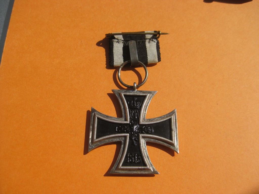 Eisernes Kreuz 2.Klasse 1914 Ordensspange (EK2/14) Hersteller "EW" im VERLEIHUNGSETUI / Verkaufsetui Orden Kaiserreich