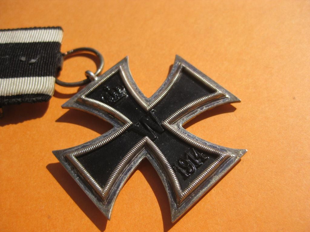 Eisernes Kreuz 2.Klasse 1914 Ordensspange (EK2/14) Hersteller "EW" im VERLEIHUNGSETUI / Verkaufsetui Orden Kaiserreich