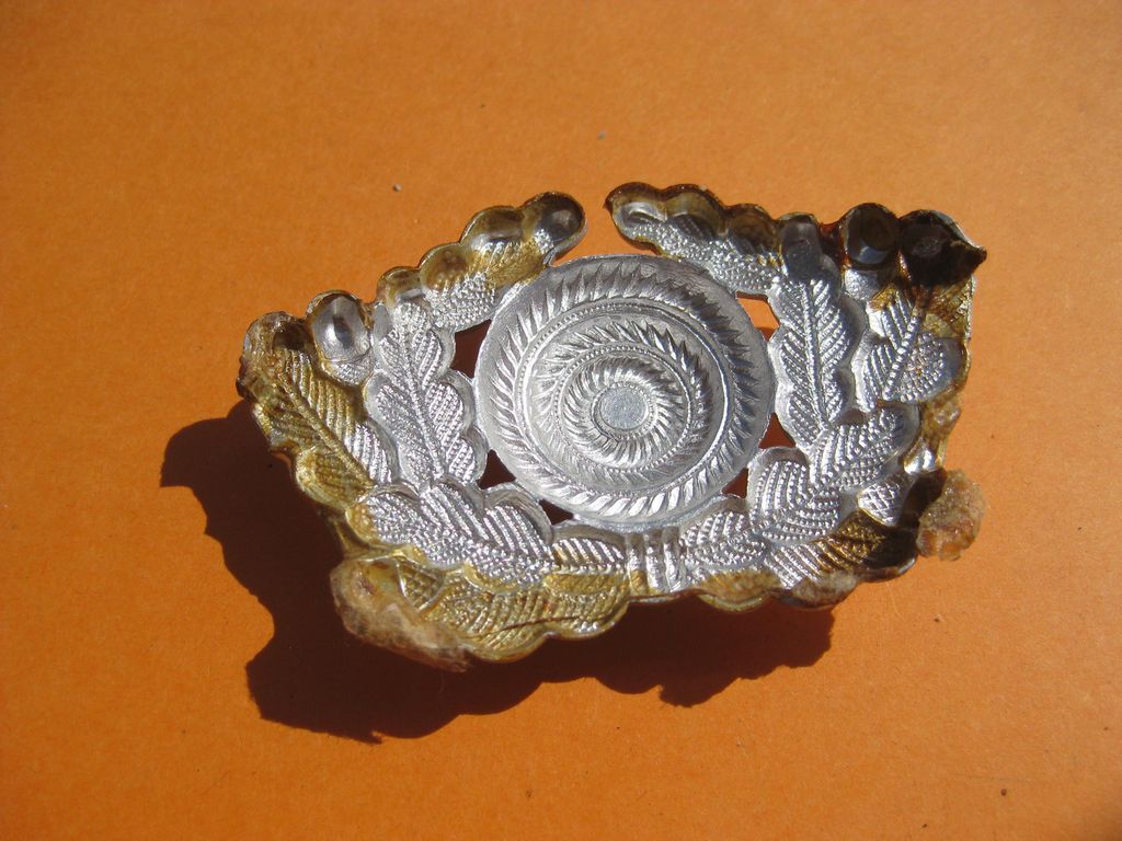 Kokarde mit Mützenkranz für Schirmmütze 100.000 Mann Reichswehr