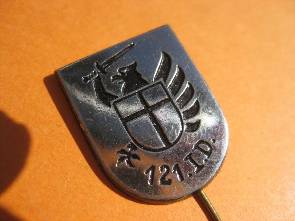 Unbekanntes Regimentsabzeichen Mitgliedsnadel Orden Ehrenzeichen SCHLESIEN schlesischer Adler 121.Infanterie Division