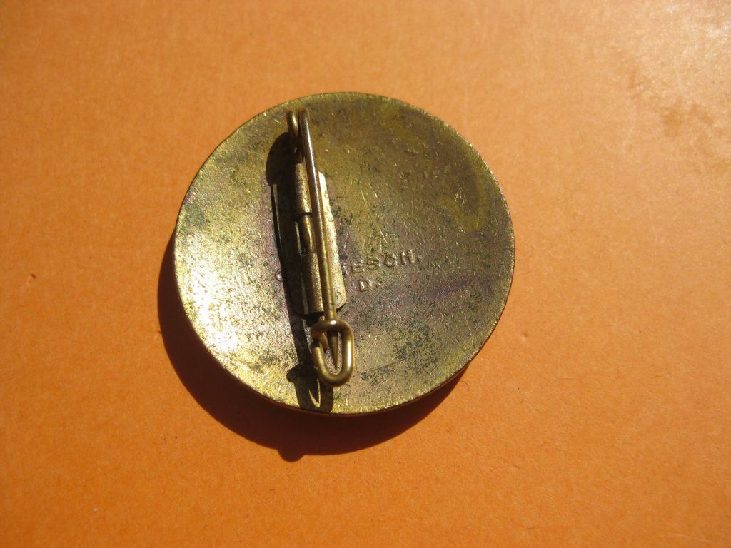 DRK Brosche vom Roten Kreuz um 1920 VARIANTE Schwesternbrosche HELFERIN Orden