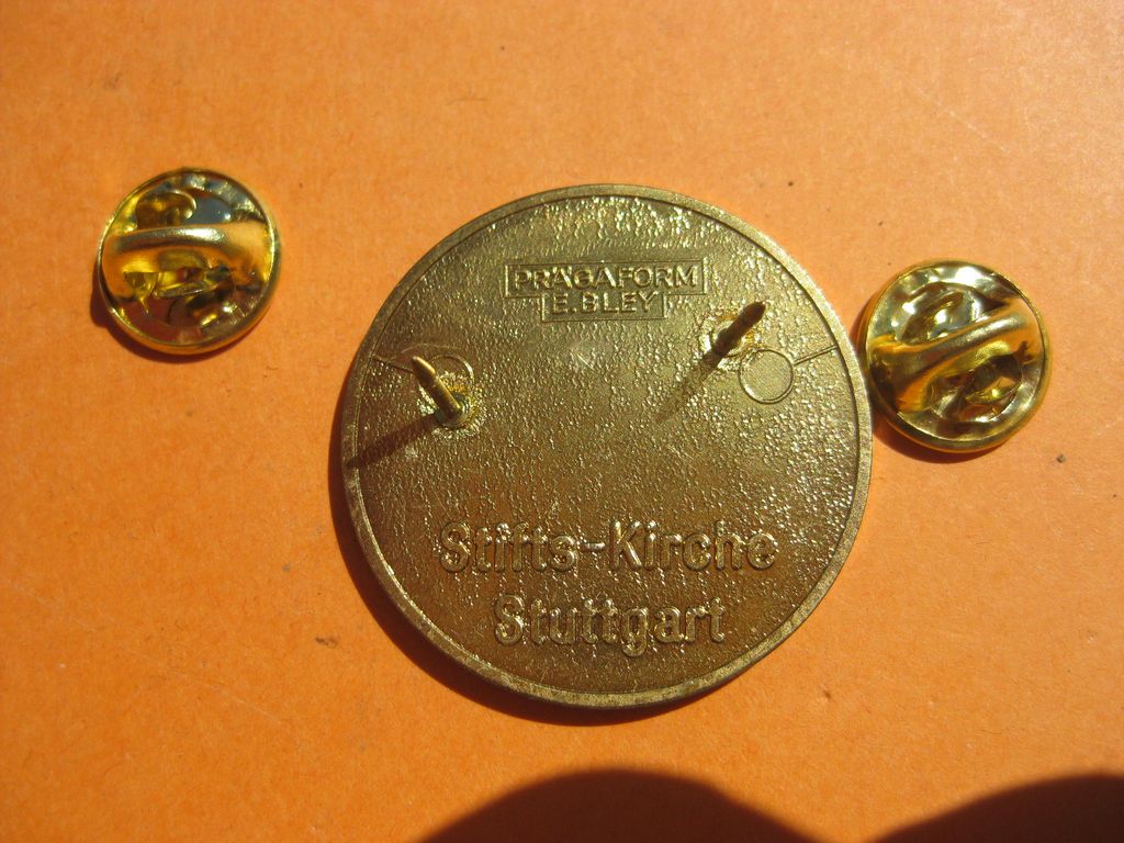 Abzeichen Stuttgart Stiftskirche Pin Anstecker Deutschland 1995 LIONS CLUB international