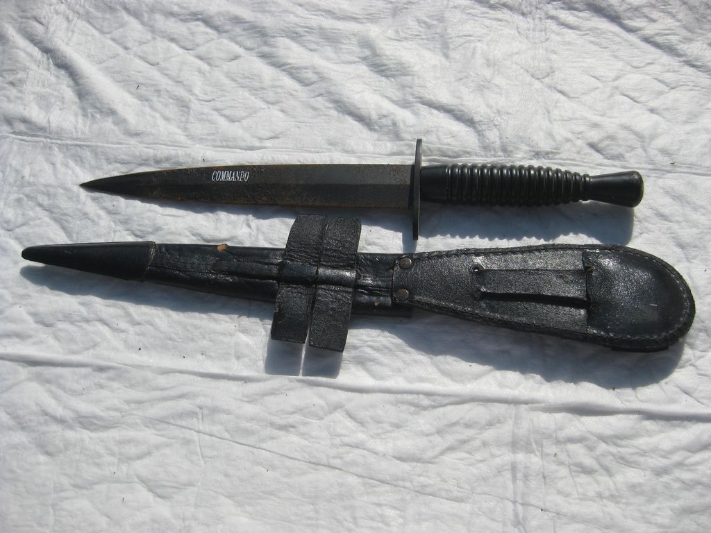 Blankwaffen COMMANDO Dolch Haumesser Kampfmesser Nahkampfdolch Degen Kampfmesser Wurfmesser Jagdmesser Sammelmesser Sammlermesser Sammlerstück Bowie unbekannt