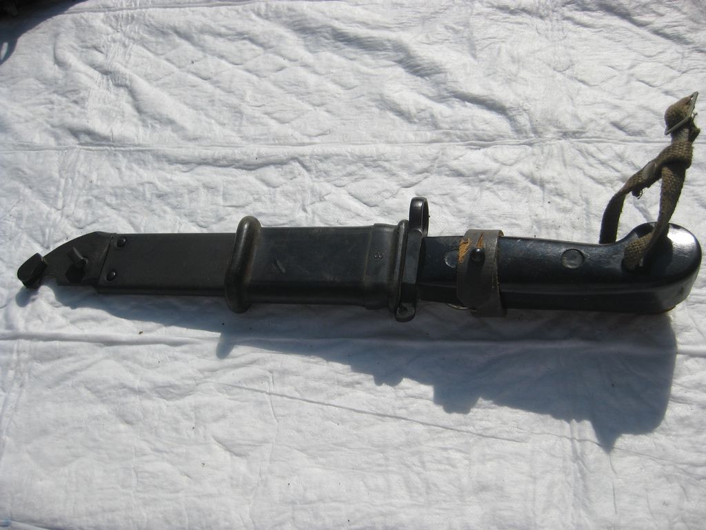 Blankwaffen russisches Russland Kalaschnikow Bajonett Bayonett Dolch Haumesser Kampfmesser Nahkampfdolch Degen Kampfmesser Wurfmesser Jagdmesser Sammelmesser Sammlermesser Sammlerstück Bowie unbekannt