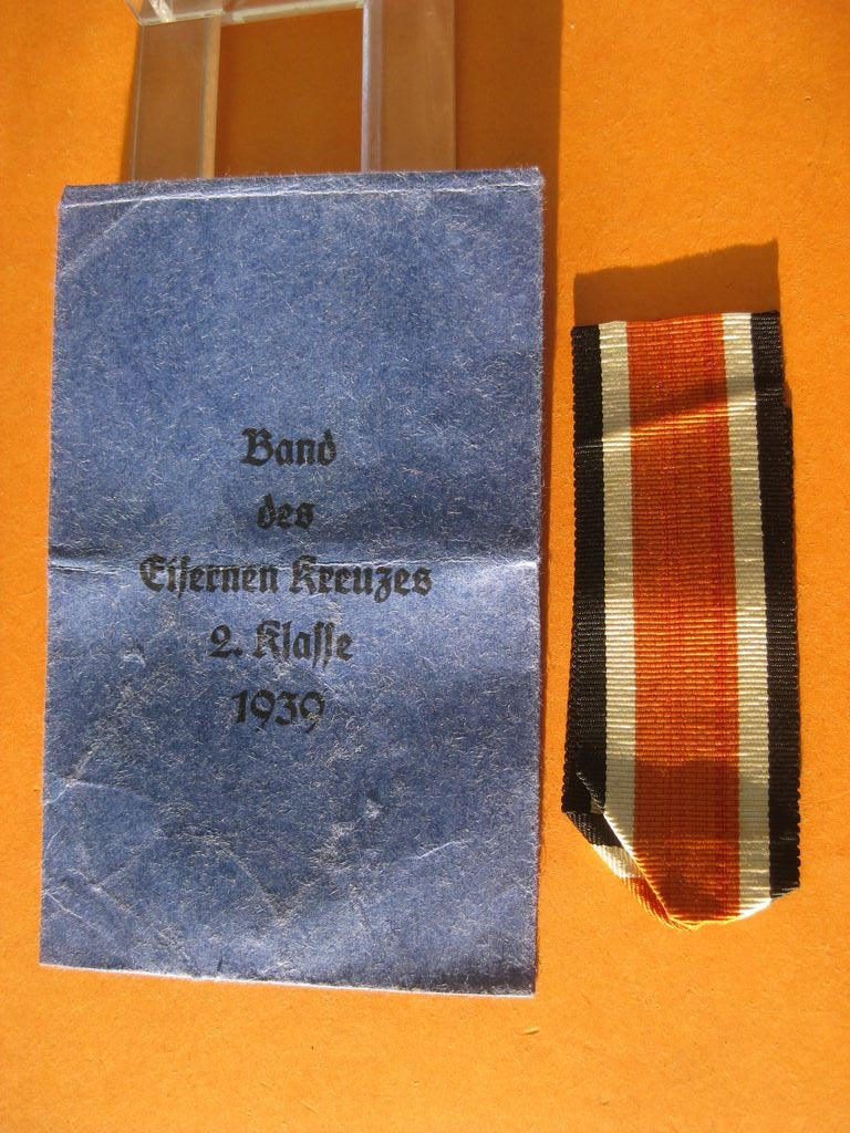 ORIGINAL Tüte Verleihungstüte zum BAND des Eisernen Kreuzes Eisernes Kreuz 2.Klasse 1939 (EK2/39) Hersteller: Carl Knoblauch Seidenfabrik