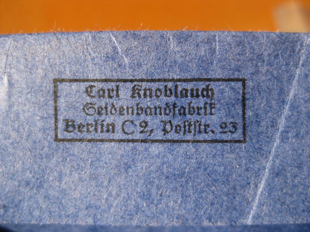 ORIGINAL Tüte Verleihungstüte zum BAND des Eisernen Kreuzes Eisernes Kreuz 2.Klasse 1939 (EK2/39) Hersteller: Carl Knoblauch Seidenfabrik