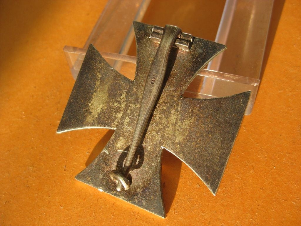 Eisernes Kreuz 1.Klasse Hersteller:  Paul Meybauer (EK1/39) im GRÜNEN Verleihungsetui Mint condition