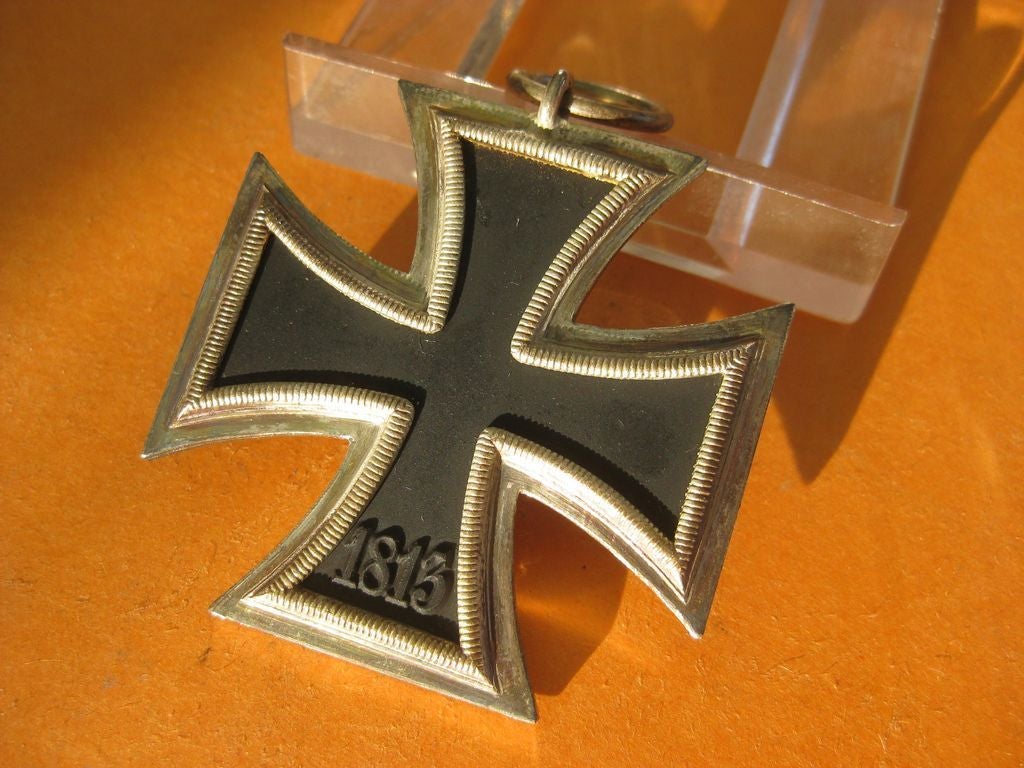 Eisernes Kreuz 2.Klasse 1939 (EK2/39) im Etui "LDO" Verleihungsschachtel Hersteller L/13 EXTREM SELTENES stempelgleiches SET