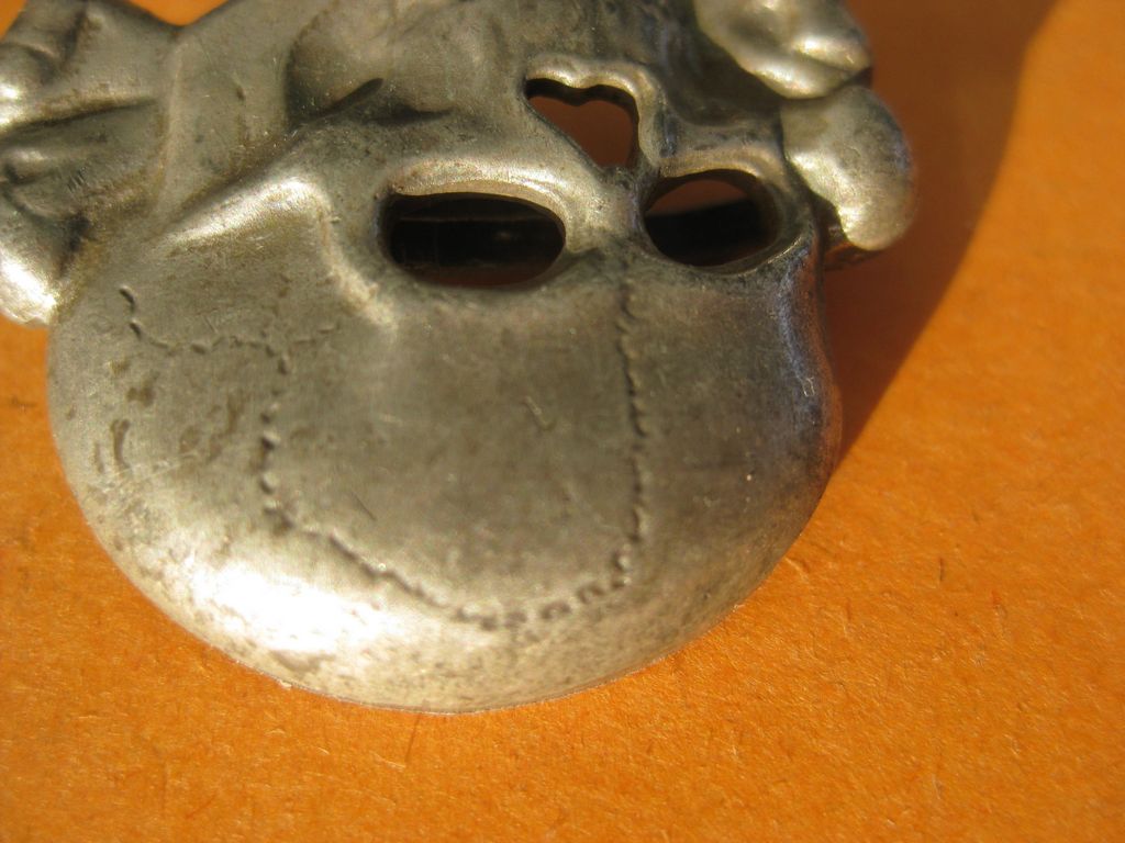 SS - Totenkopf für die Schirmmütze für Führer der Waffen-SS getragene Effekten der Schutzstaffel 1000% alt und ORIGINAL Waffen-SS Martin Harnack