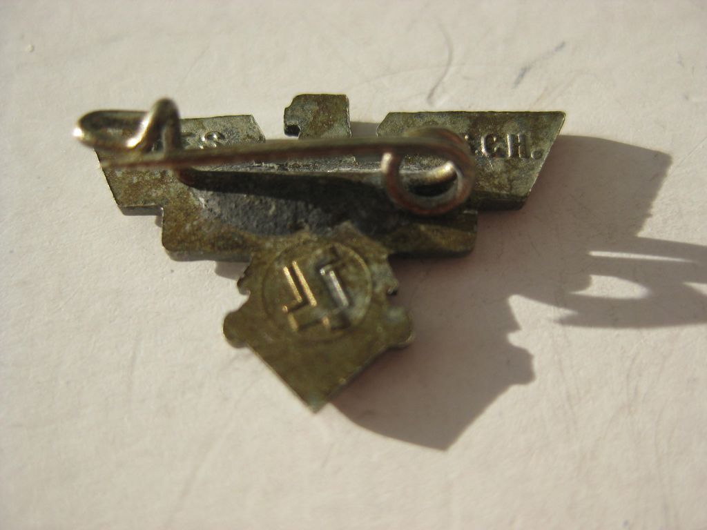 Mitgliedsabzeichen Mitgliedsnadel Adler mit Hakenkreuz REICHSBUND DER DEUTSCHEN BEAMTEN (RDB) Mint Condition