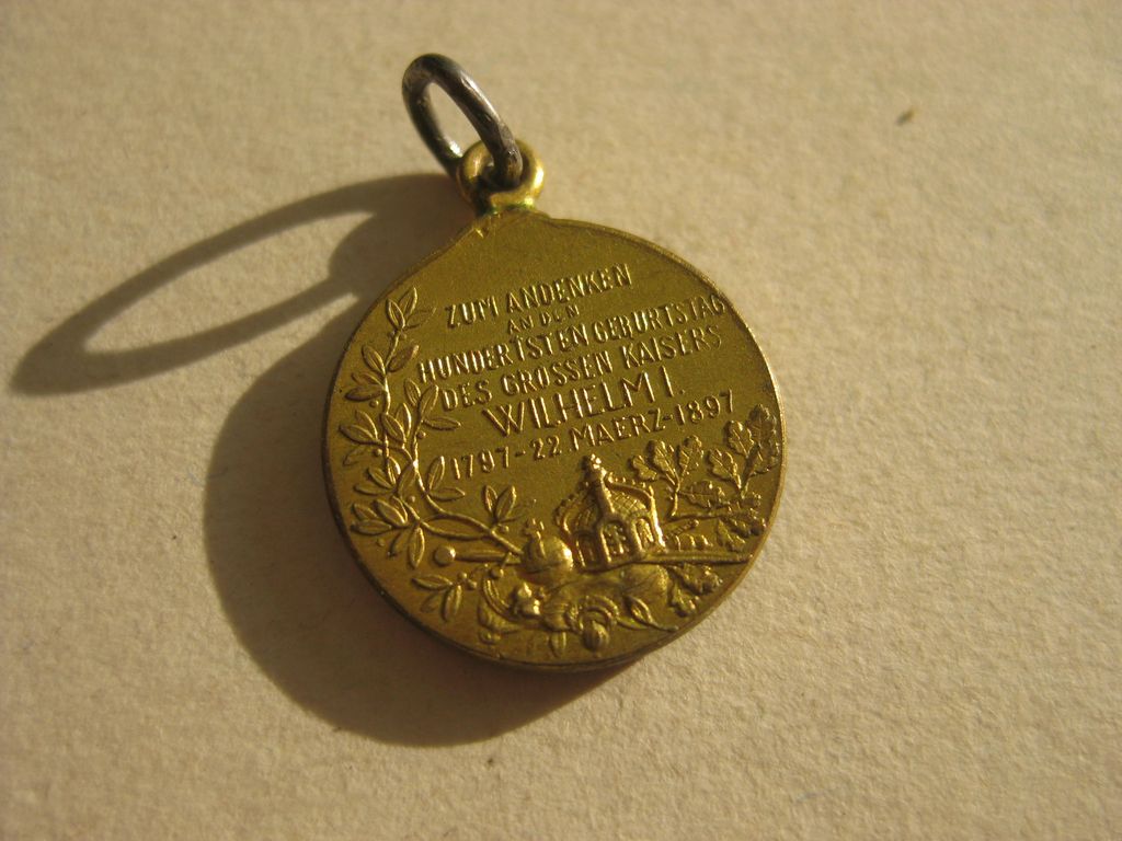 Miniatur Medaille 1897 Erinnerungsmedaille Kaiser Wilhelm I. Orden Kaiserreich Miniaturkettchen Miniaturkette Frackkette
