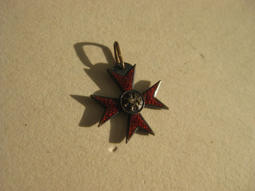 Miniatur Kreuz Mecklenburg - Schwerin Ritterkreuz Greifenorden Orden Kaiserreich Miniaturkettchen Miniaturkette Frackkette