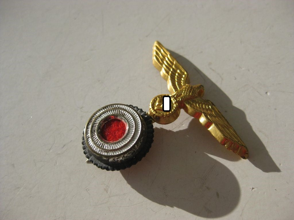 Kriegsmarine Mützenadler Metalladler und Kokarde für die Schirmmütze / Tellermütze / Matrosenmütze Mint Condition