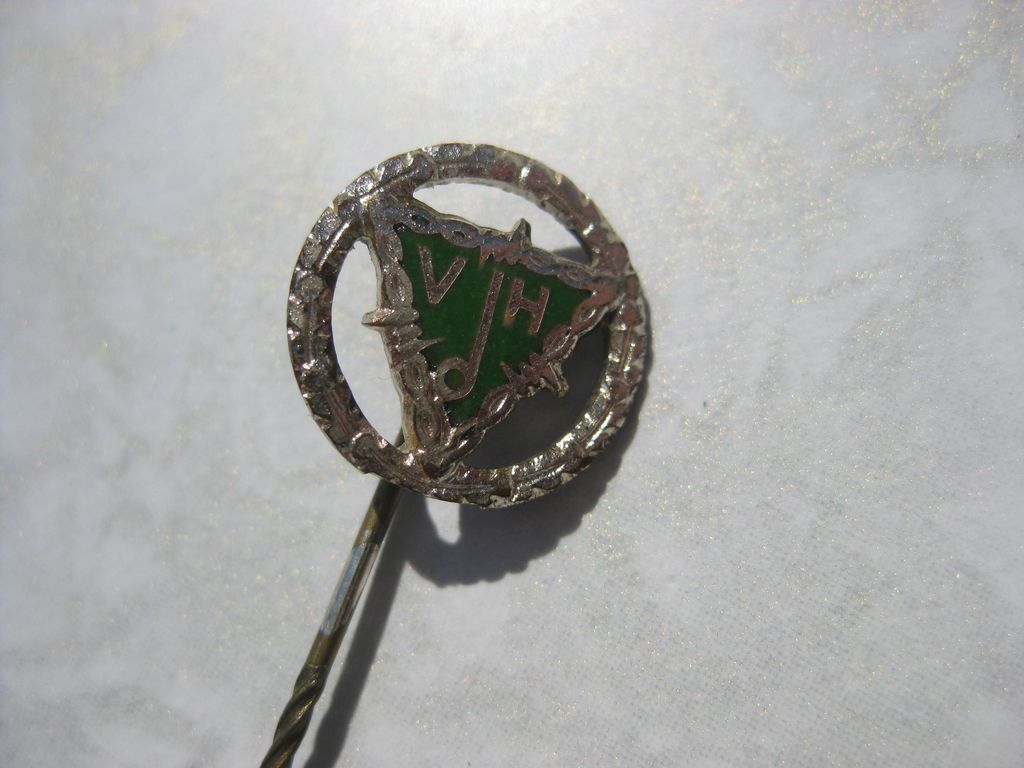 Mitgliedsnadel Ehrennadel Ehrenzeichen Abzeichen Verband der Heimatvertriebenen (VdH)