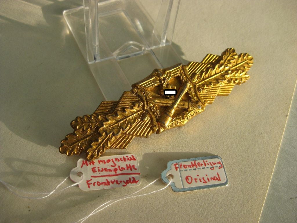 Nahkampfspange in Gold - FRONTFERTIGUNG -