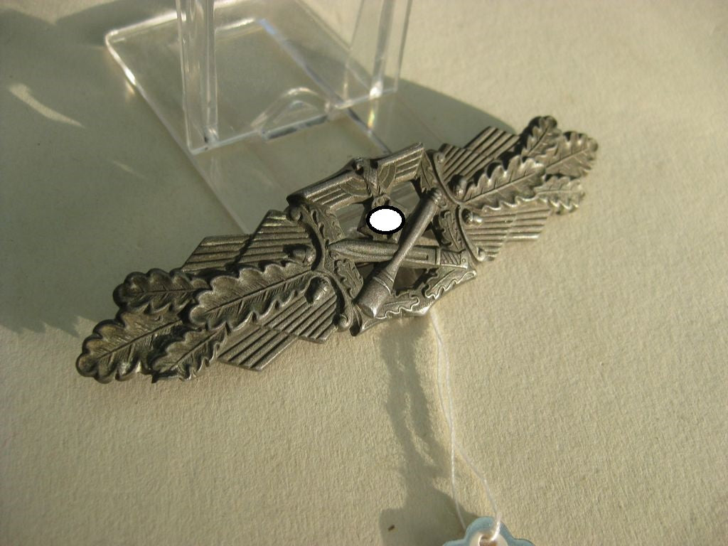 Nahkampfspange in Bronze mit FRONTSCHADEN Orden Wehrmacht aus dem Besitz von Martin Harnack