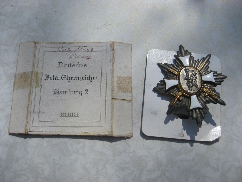 Deutsches Feldehrenzeichen Hamburg 11