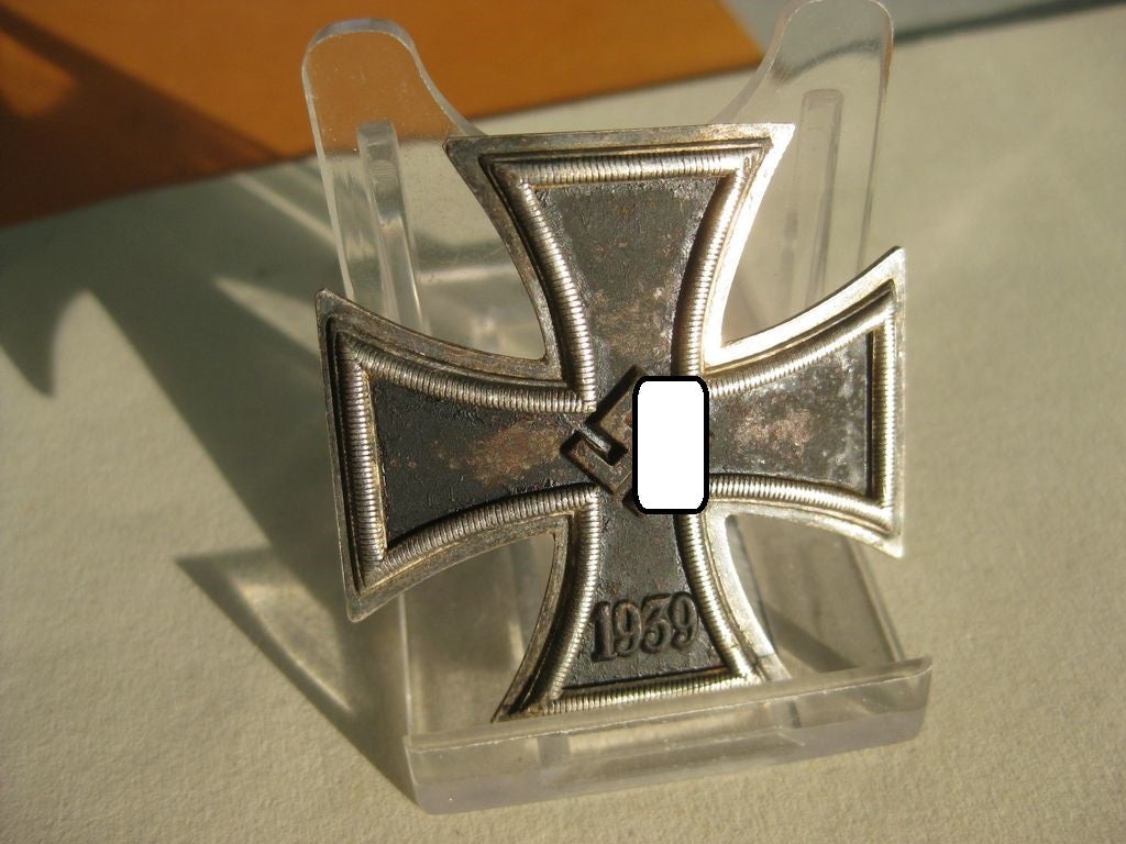 Eisernes Kreuz 1.Klasse 1939 (EK1/39) Hersteller: "L/52 Orden Wehrmacht