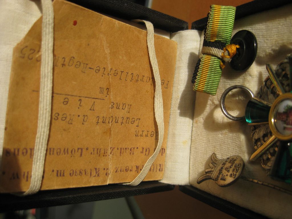 Baden Ritterkreuz 2.Klasse mit Schwertern vom Zähringer Löwen im sehr seltenen VERLEIHUNGSETUI MIT Verleihungstüte Leutnant VIER