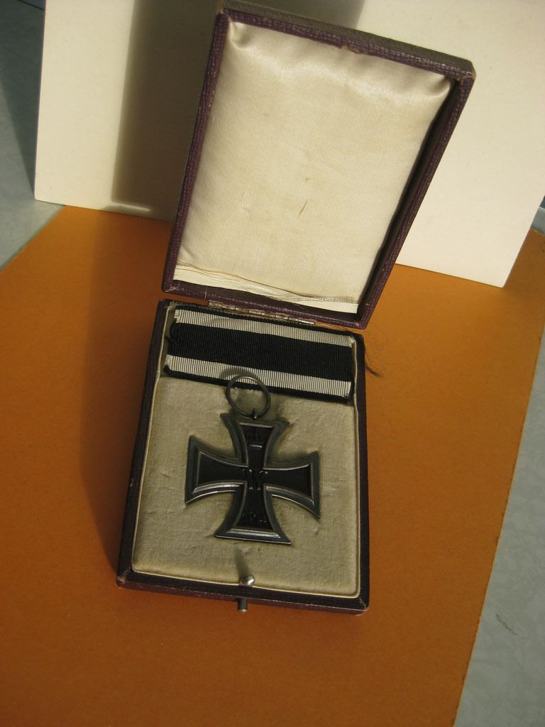 Eisernes Kreuz 2.Klasse von 1914 (EK2/14) im Verleihungsetui seltene Variante