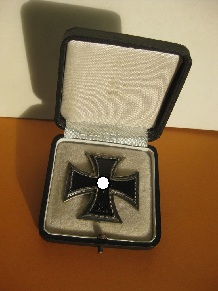 Eisernes Kreuz 1.Klasse 1939 (EK1/39) im Verleihungsetui MINT CONDITION Martin Harnack