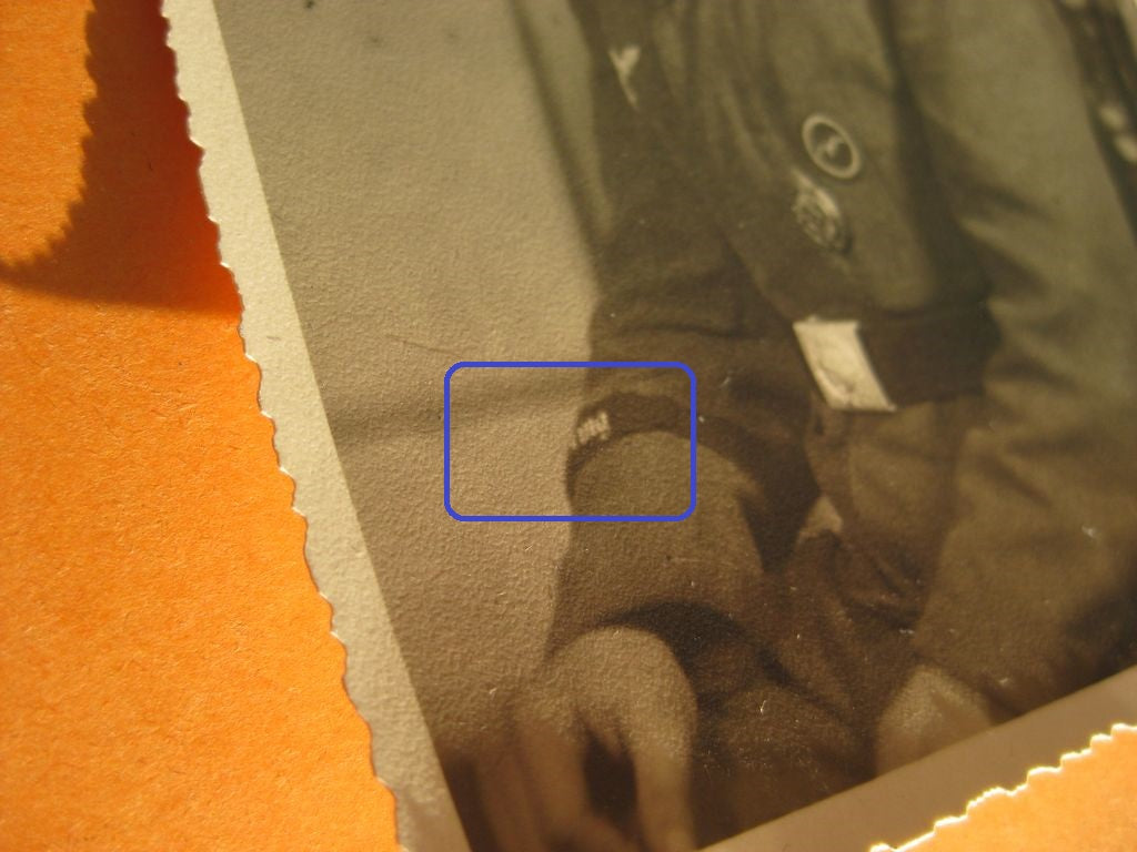 Uniformfoto Luftwaffen Felddivision HG mit HJ-Führersportabzeichen der Wehrmacht 3.Reich