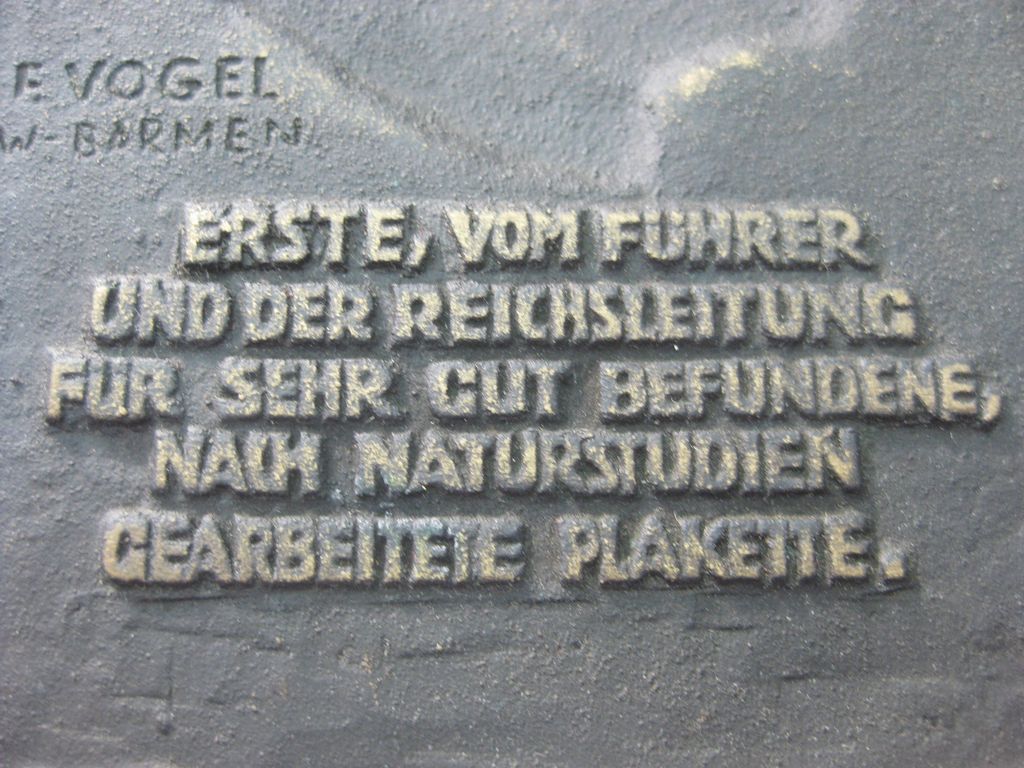 Adolf Hitler Bronzerelief in Verleihungsetui EHRENGABE