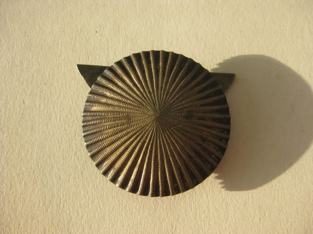 Eisernes Kreuz 1.Klasse Wiederholungsspange 1914 / 1939 (EK1) an "STERN" - SCHRAUBSCHEIBE unbekannter Hersteller ggf Boerger Berlin