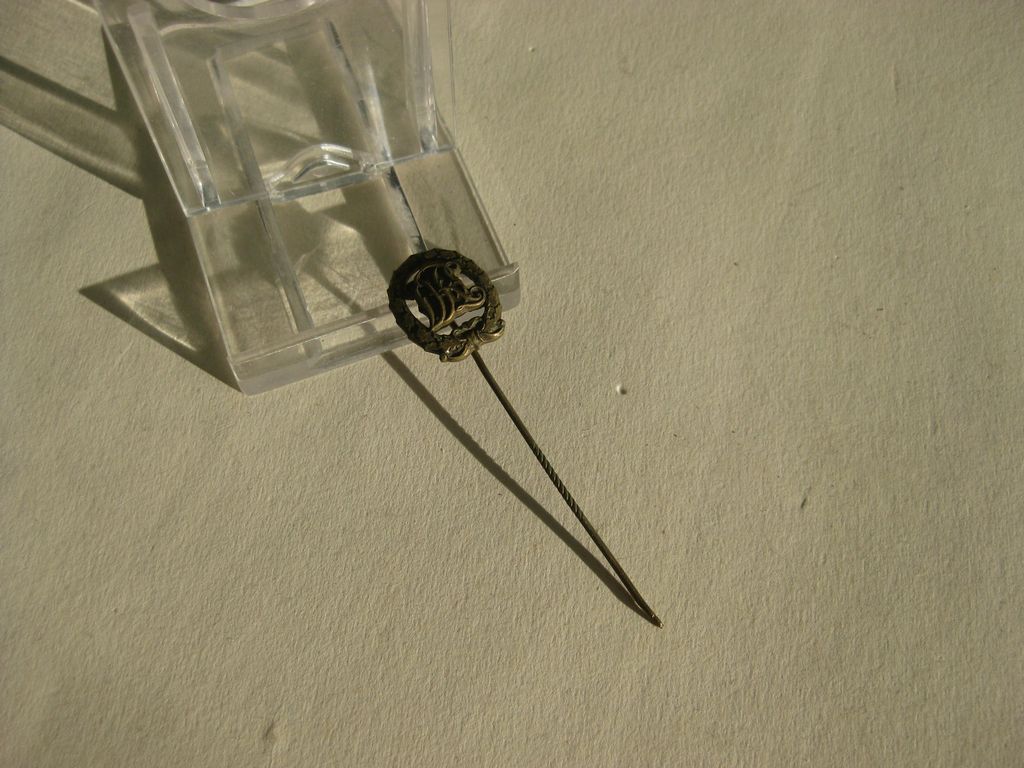 Sportabzeichen in Bronze (DRL) -Miniatur- des Hersteller: Steinhauer