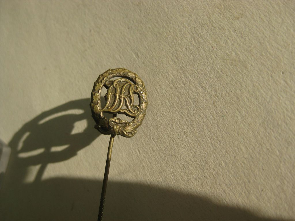 Sportabzeichen in Bronze (DRL) -Miniatur- des Hersteller: Steinhauer