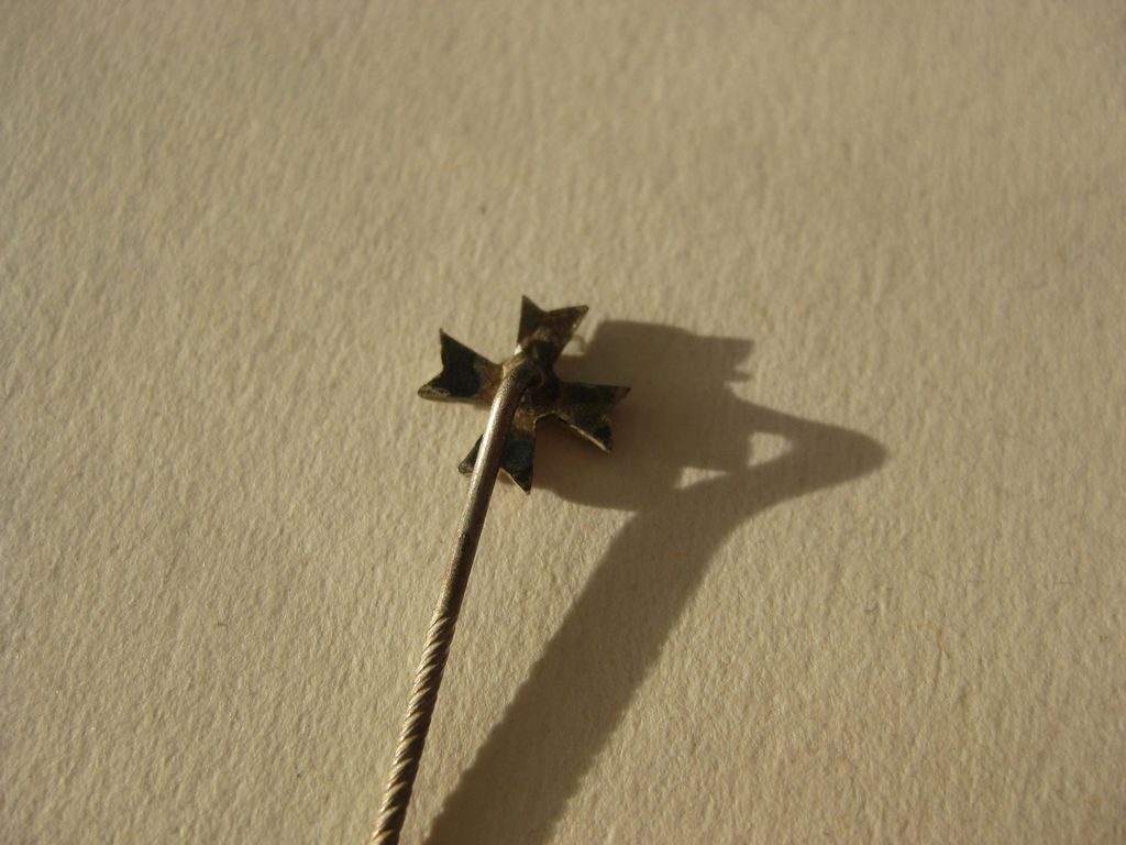Kriegsverdienstkreuz 1.Klasse OHNE Schwerter Hersteller MINIATUR