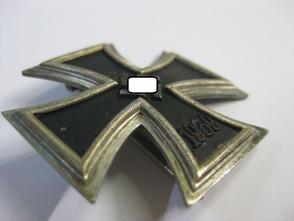 Eisernes Kreuz 1.Klasse 1939 (EK1) Hersteller: L/50 Godet / Berlin